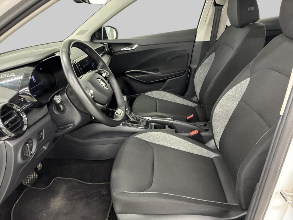 SKODA FABIA 2024