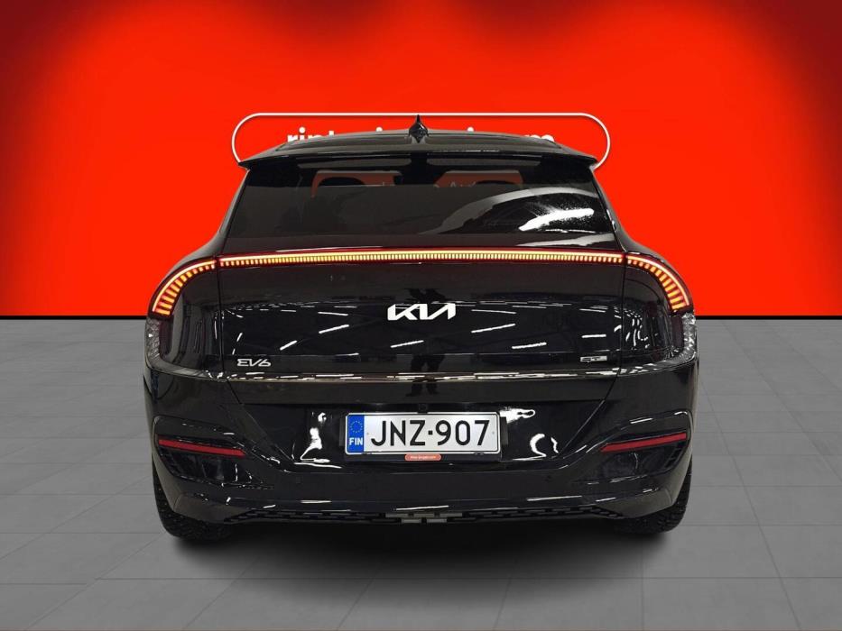 KIA EV6 2024