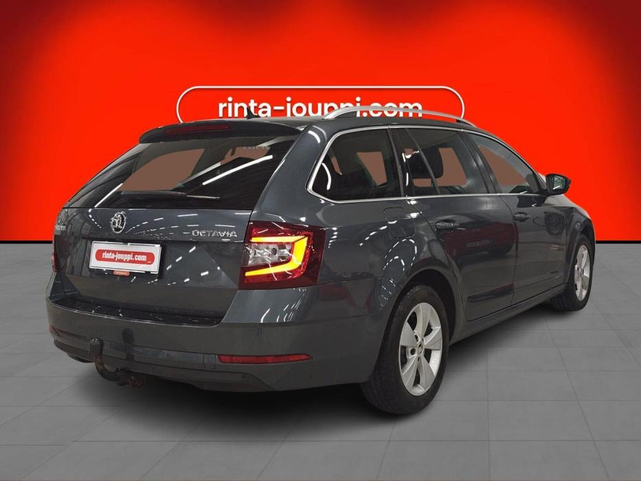 SKODA OCTAVIA 2019