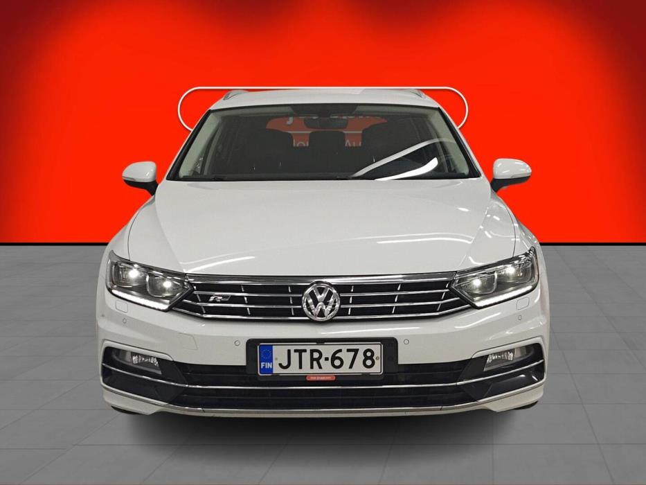 VOLKSWAGEN Passat 2017