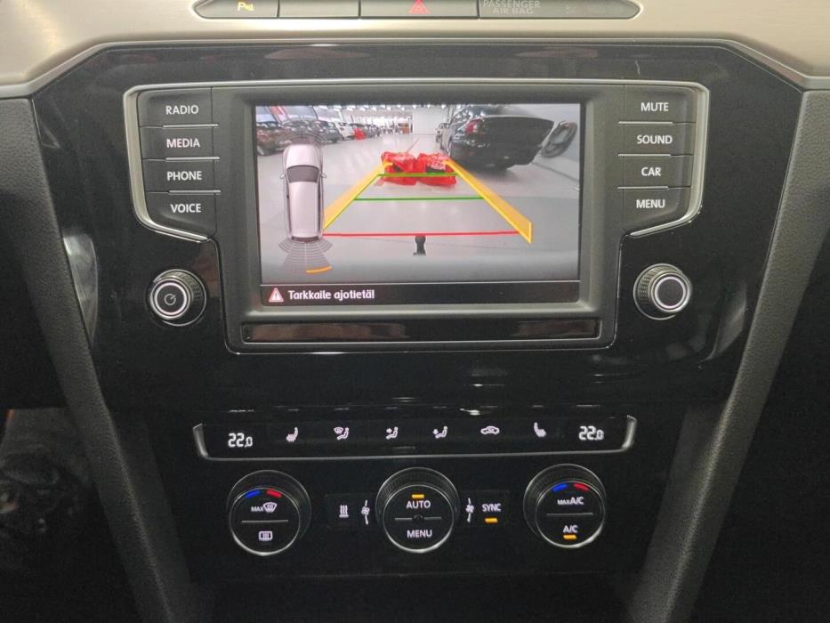 VOLKSWAGEN Passat 2017