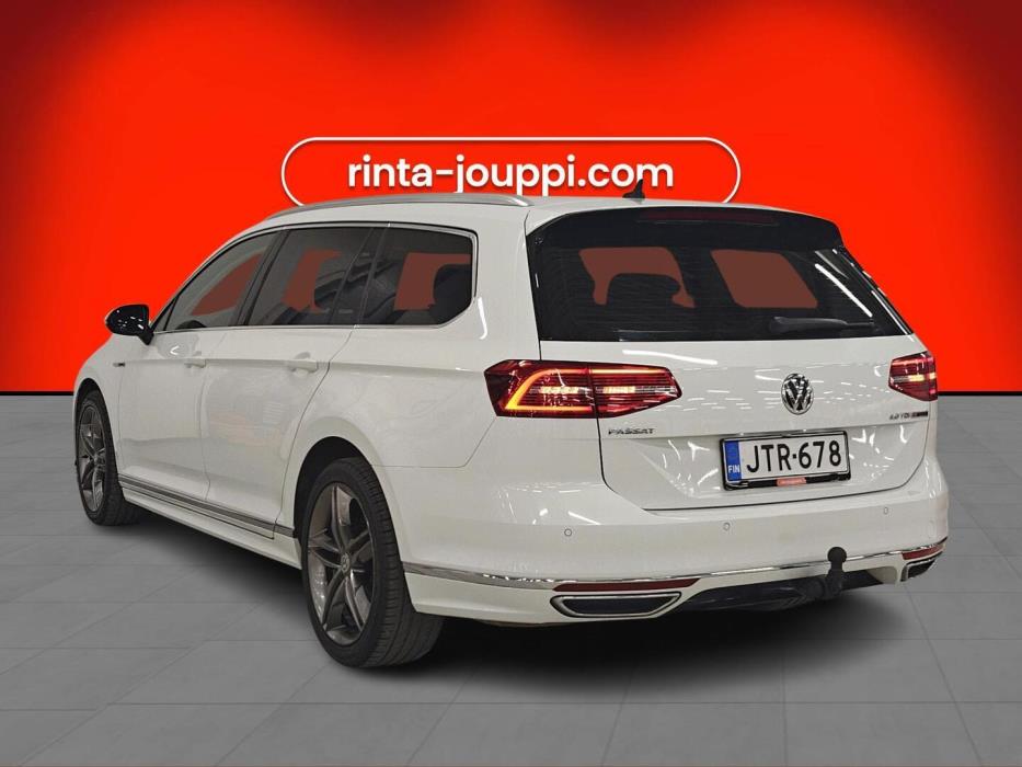 VOLKSWAGEN Passat 2017