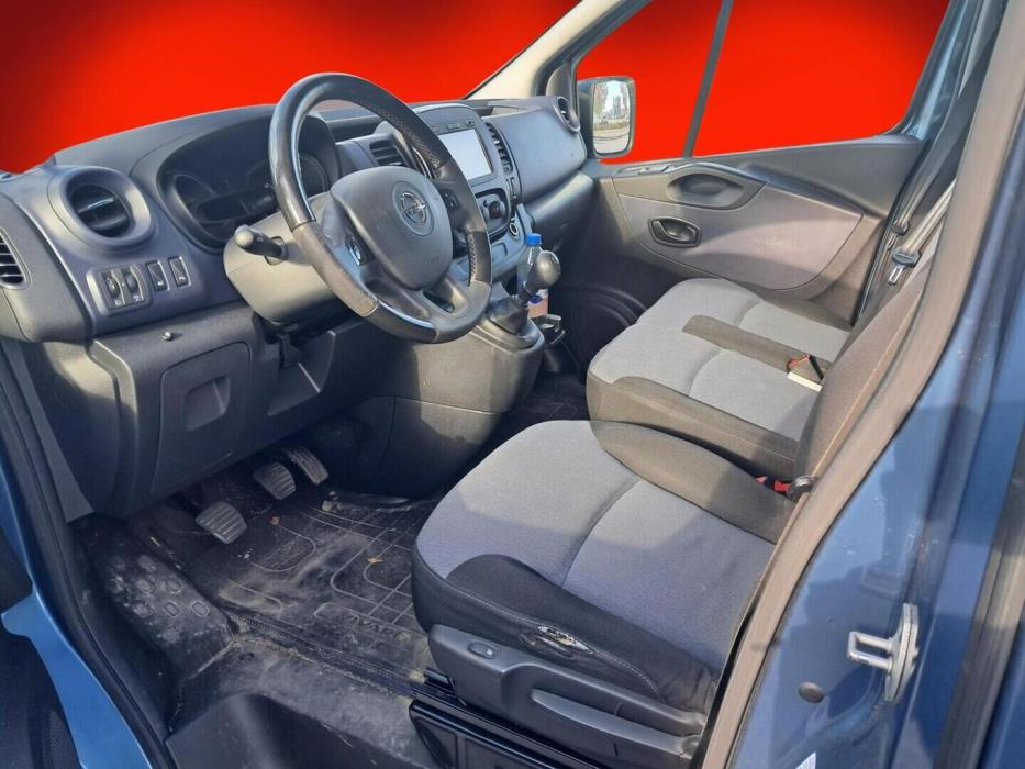 OPEL Vivaro 2016