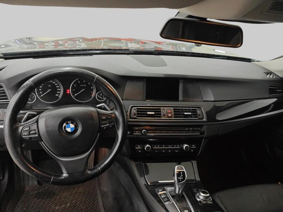 BMW 520 2012