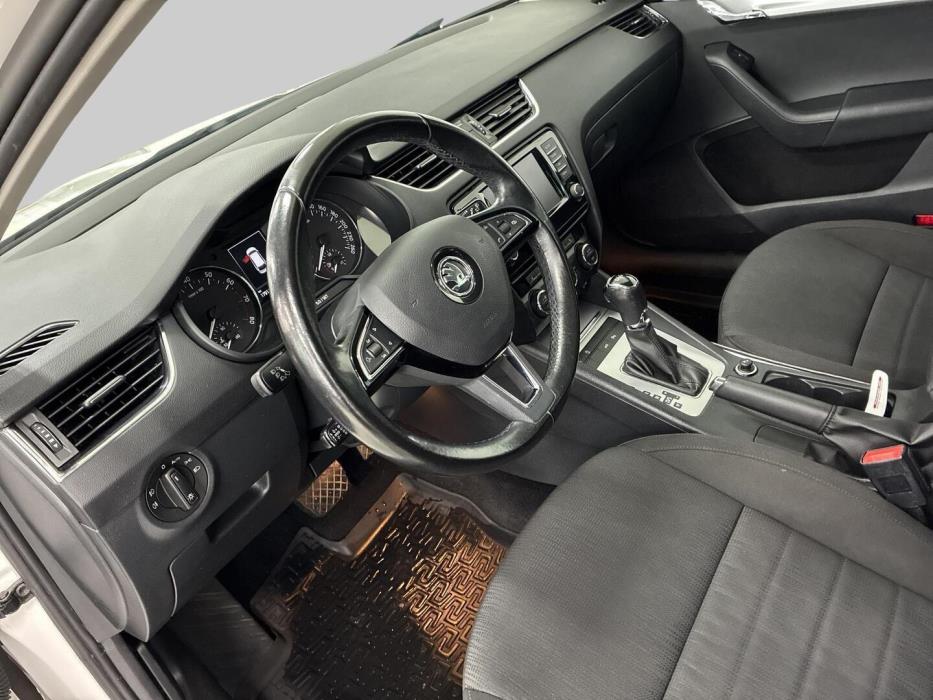 SKODA Octavia 2017