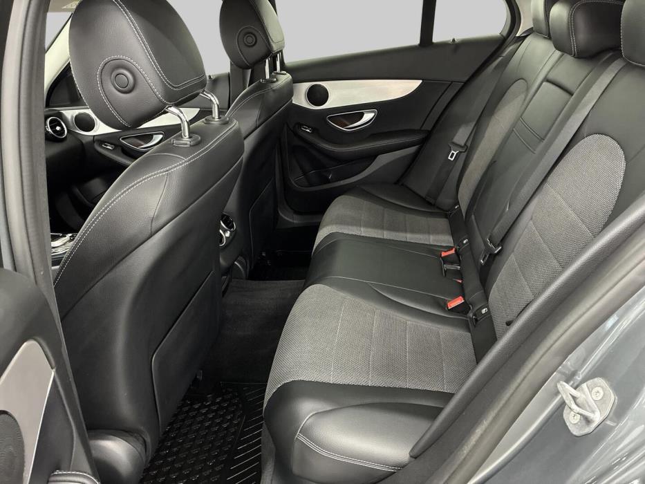 MERCEDES-BENZ C 2019