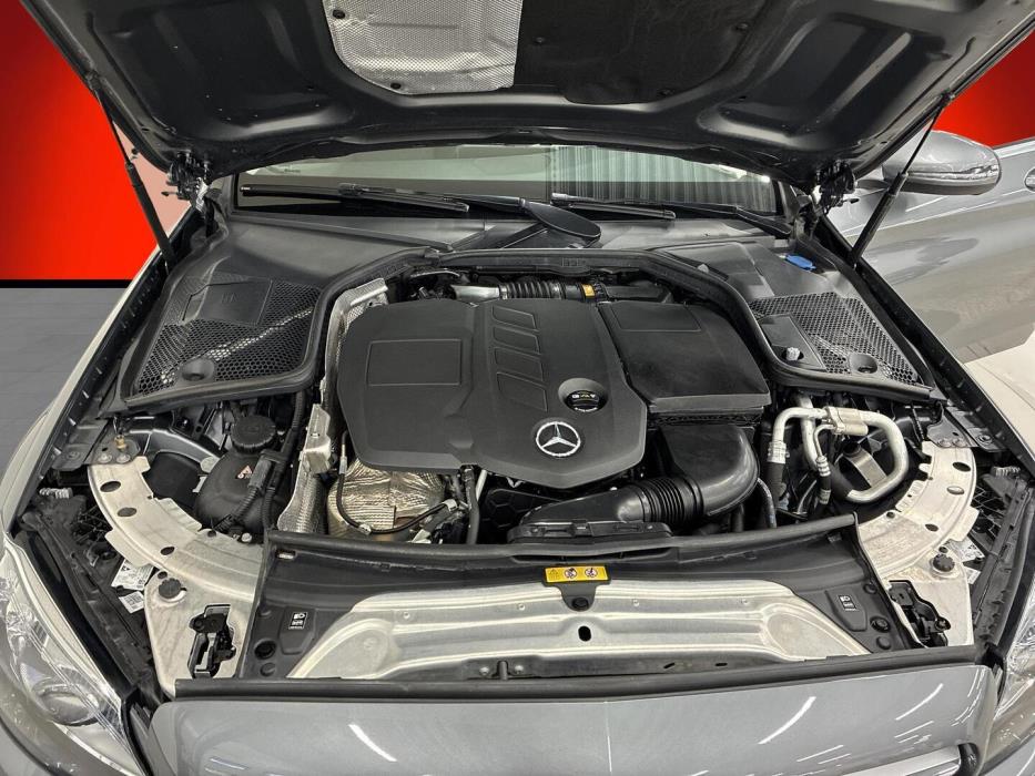 MERCEDES-BENZ C 2019