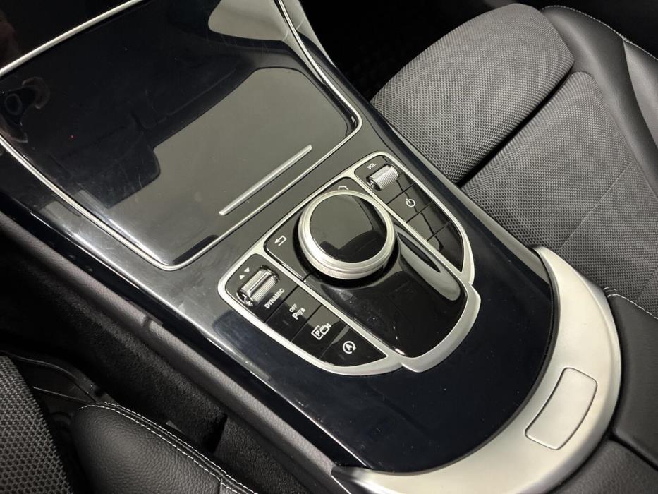 MERCEDES-BENZ C 2019