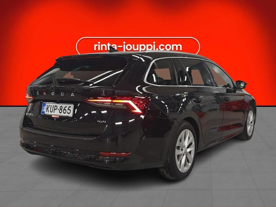 SKODA Octavia 2023