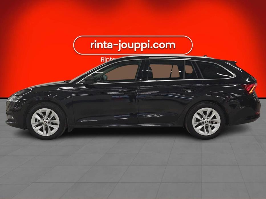SKODA Octavia 2023