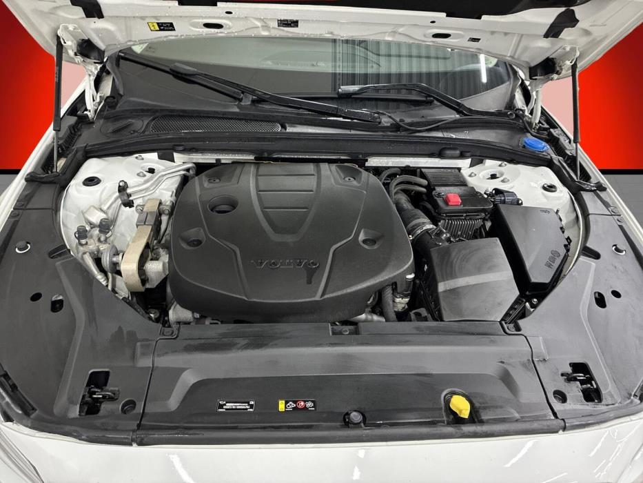 VOLVO V90 2020