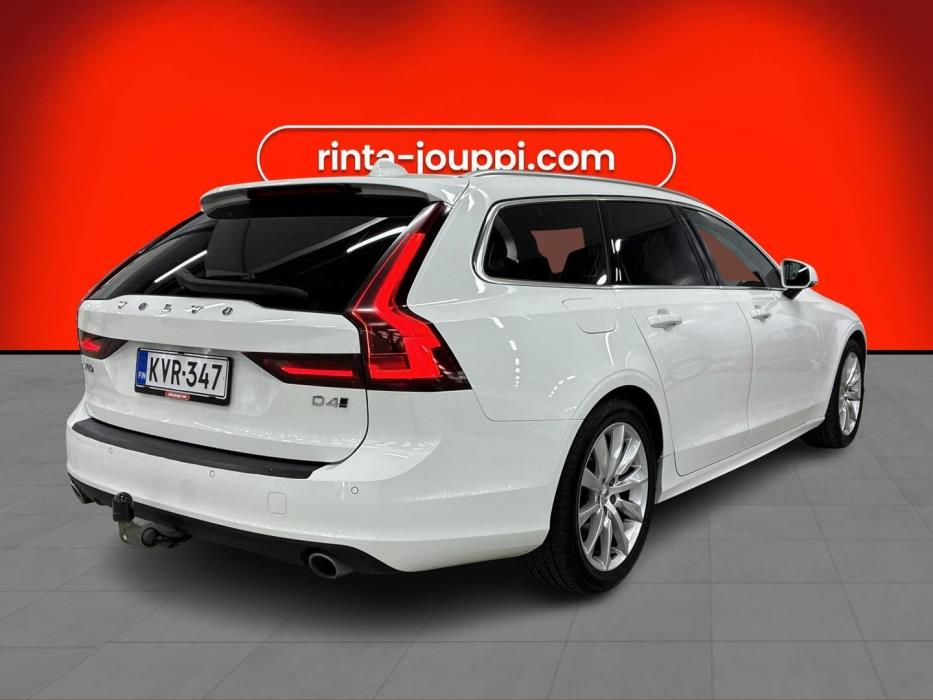 VOLVO V90 2020