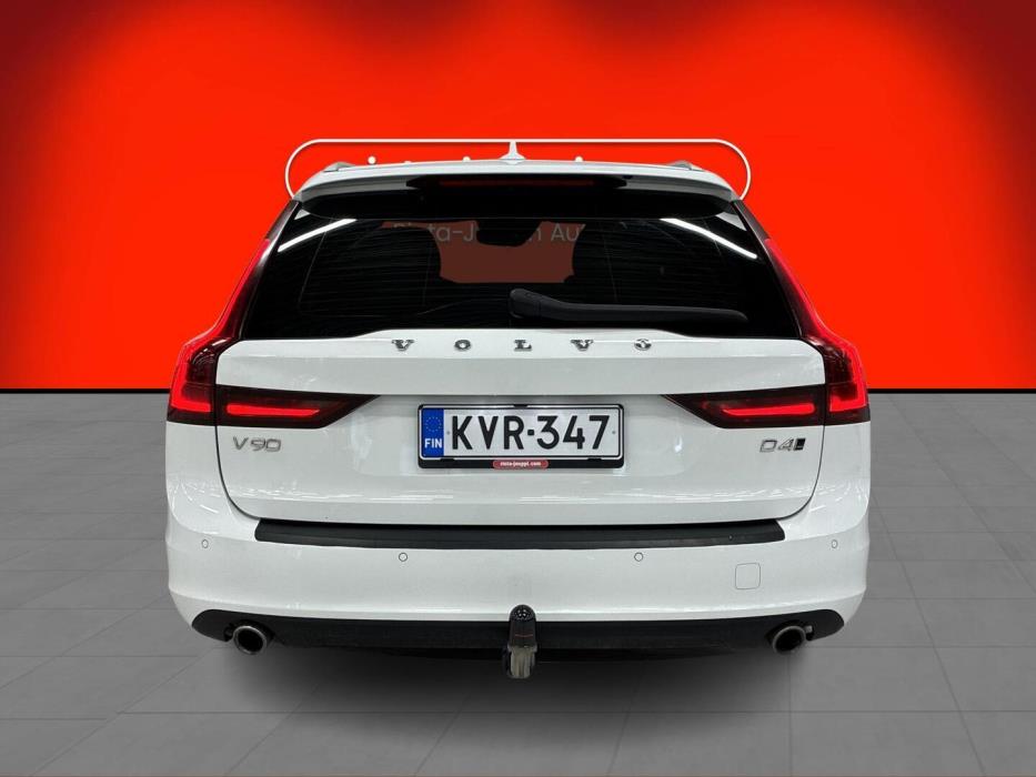 VOLVO V90 2020