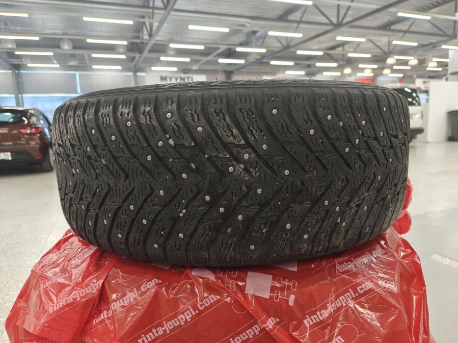 BMW 320 Gran Turismo 2013