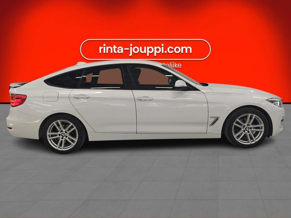 BMW 320 Gran Turismo 2013