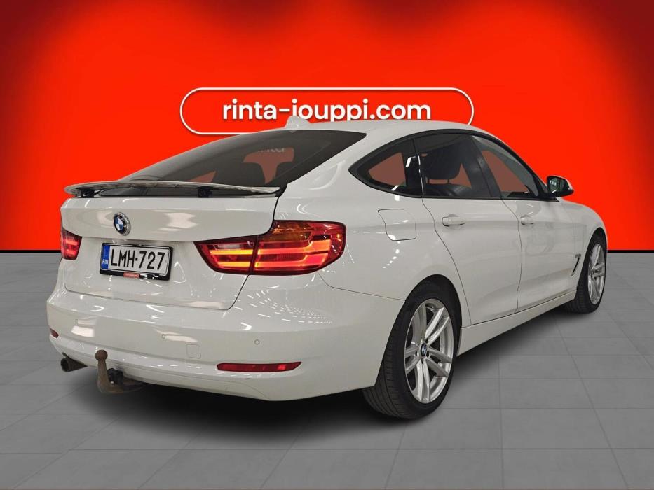 BMW 320 Gran Turismo 2013