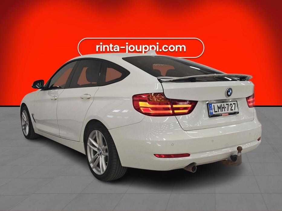 BMW 320 Gran Turismo 2013