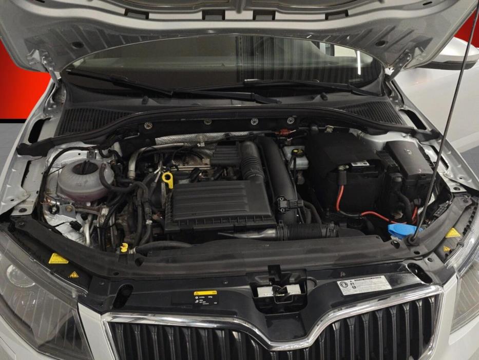 SKODA Octavia 2016