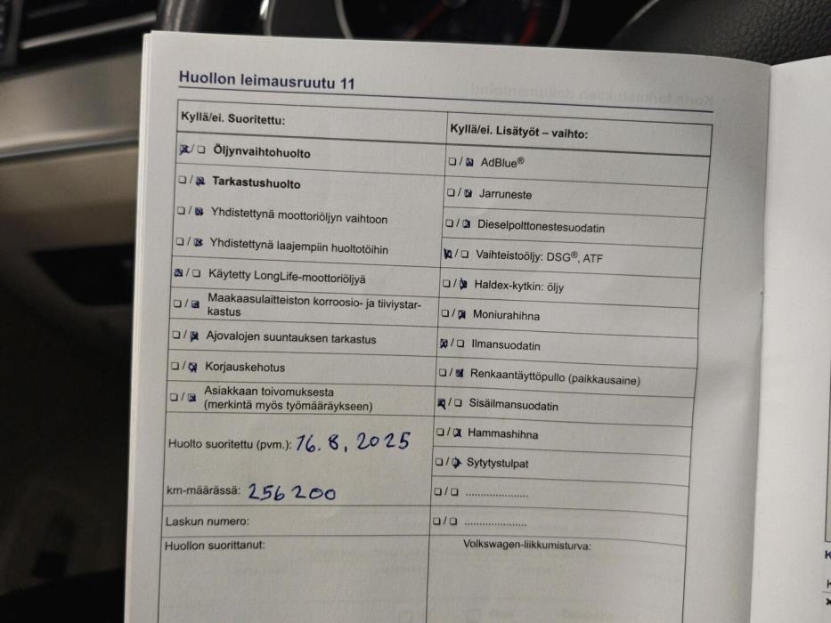 VOLKSWAGEN Passat 2016