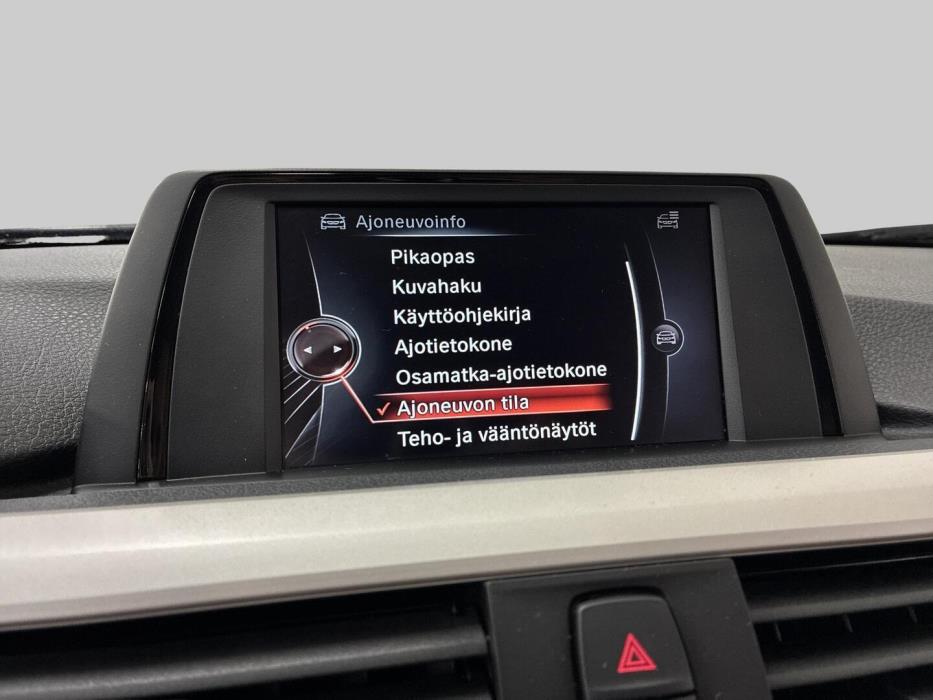 BMW 318 2017