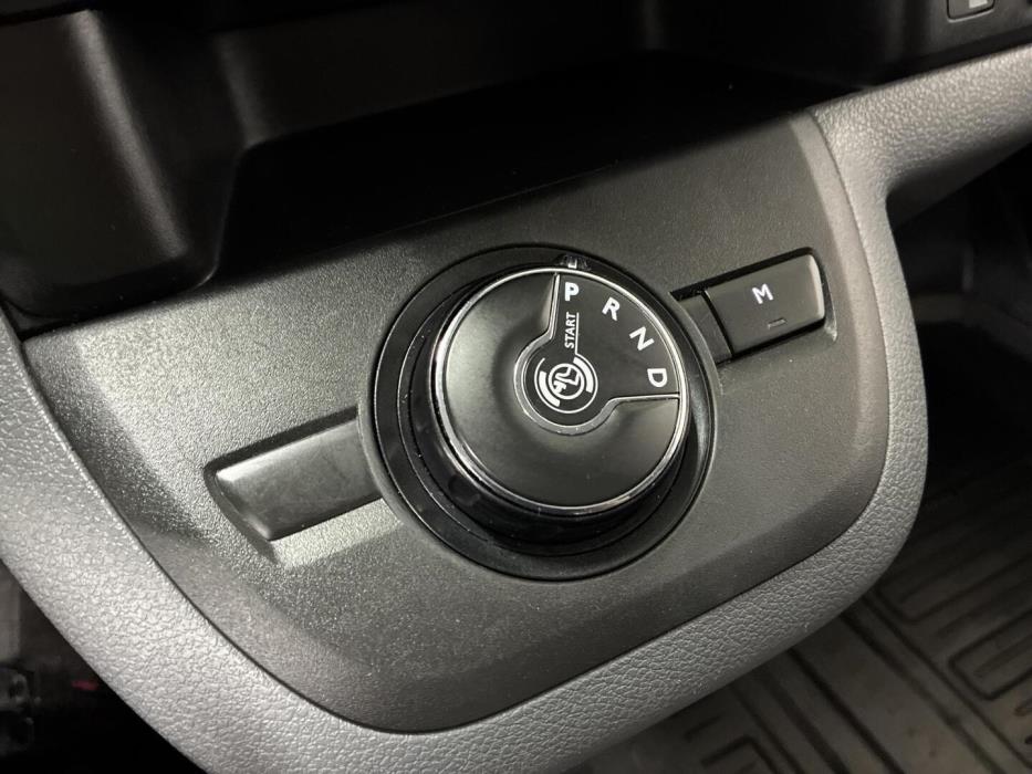 TOYOTA Proace 2021