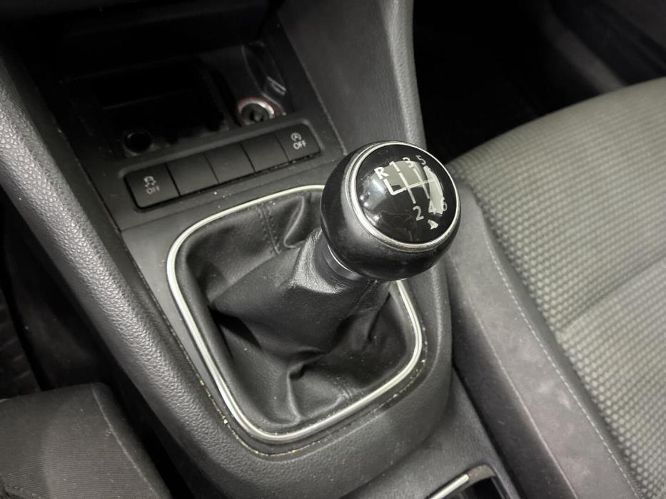 VOLKSWAGEN Golf 2010