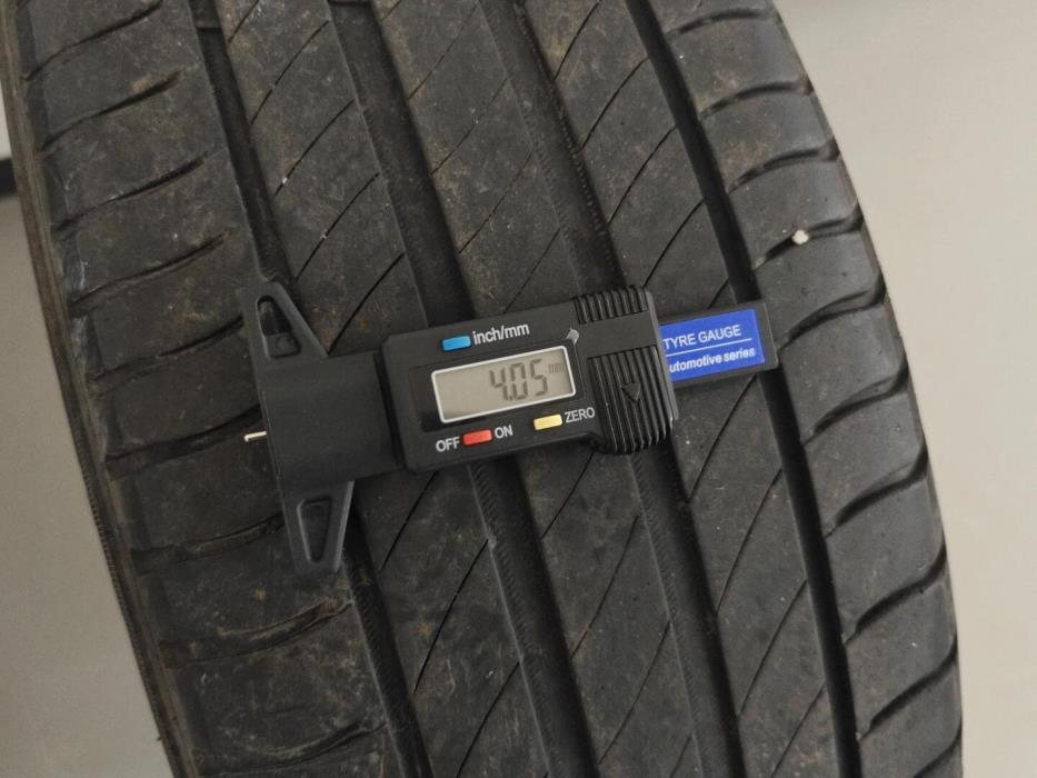 VOLKSWAGEN Passat 2013