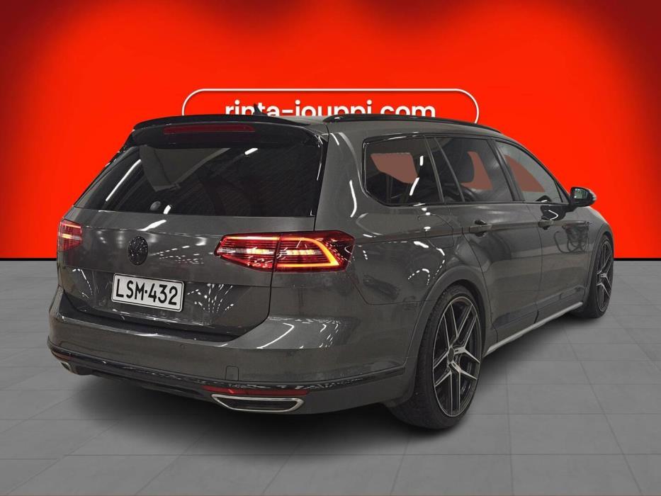 VOLKSWAGEN Passat 2017