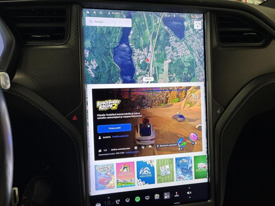 TESLA Model X 2019