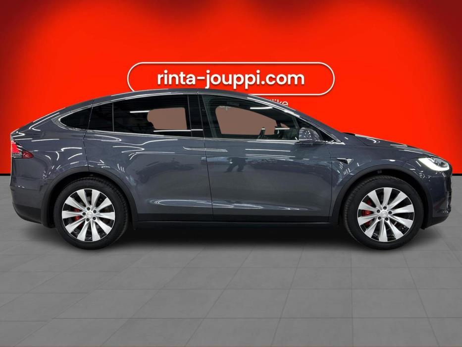 TESLA Model X 2019