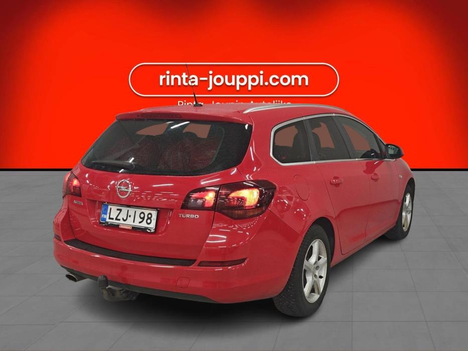OPEL Astra 2012