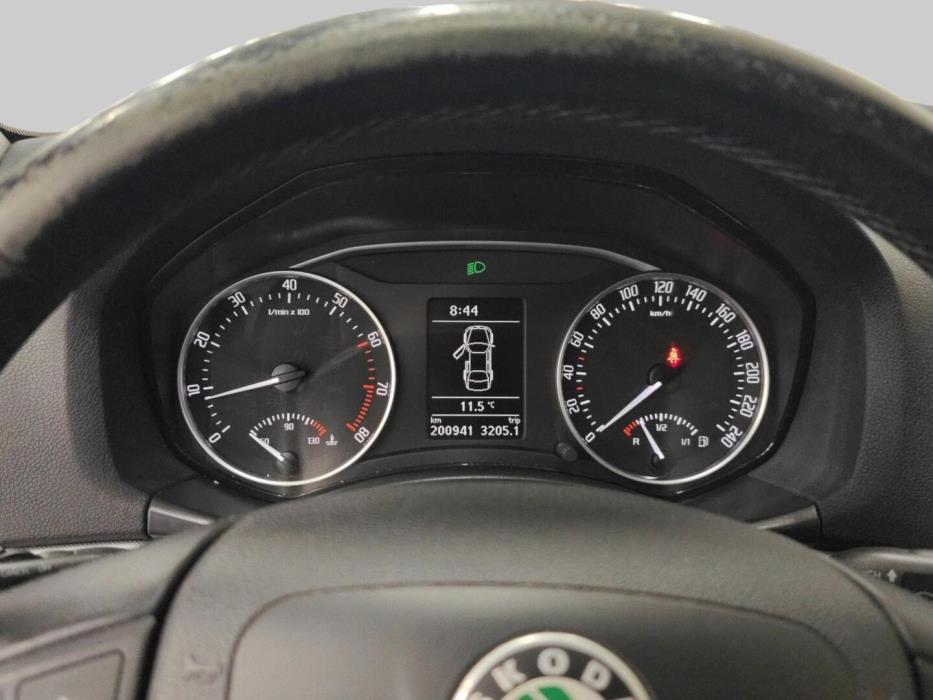 SKODA Octavia 2013