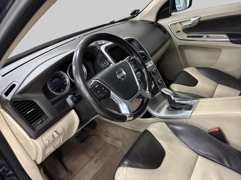 VOLVO XC60 2013
