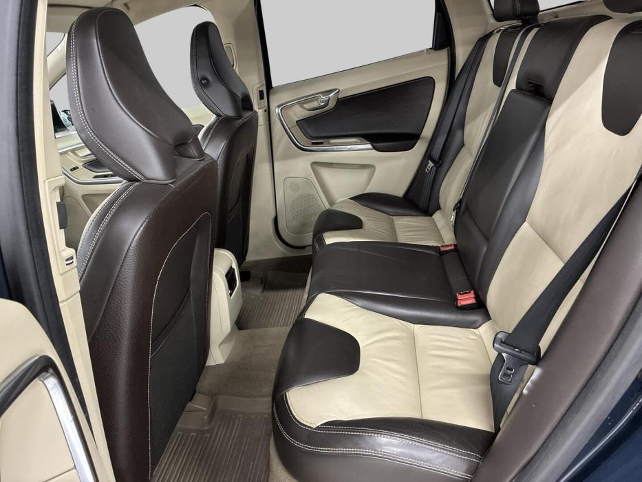 VOLVO XC60 2013