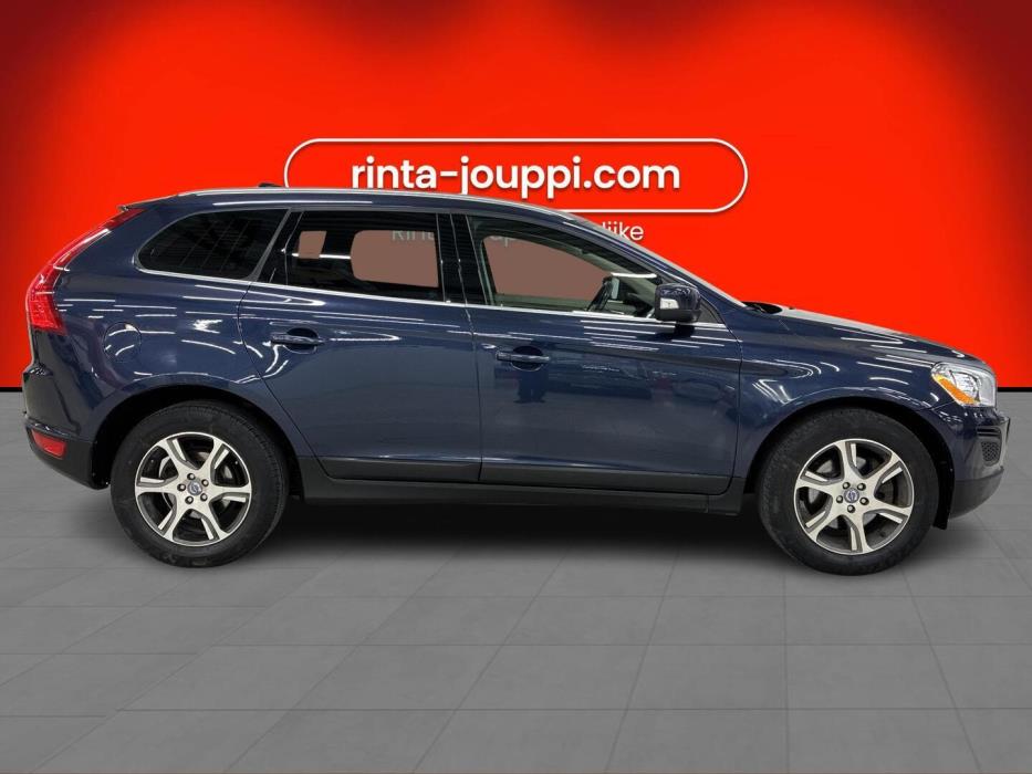 VOLVO XC60 2013