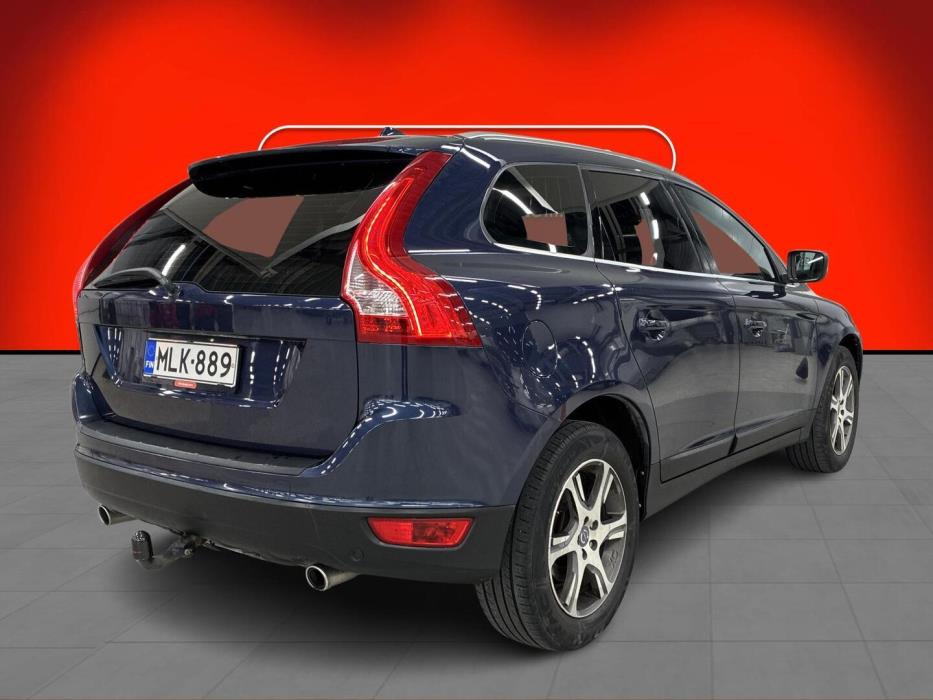 VOLVO XC60 2013