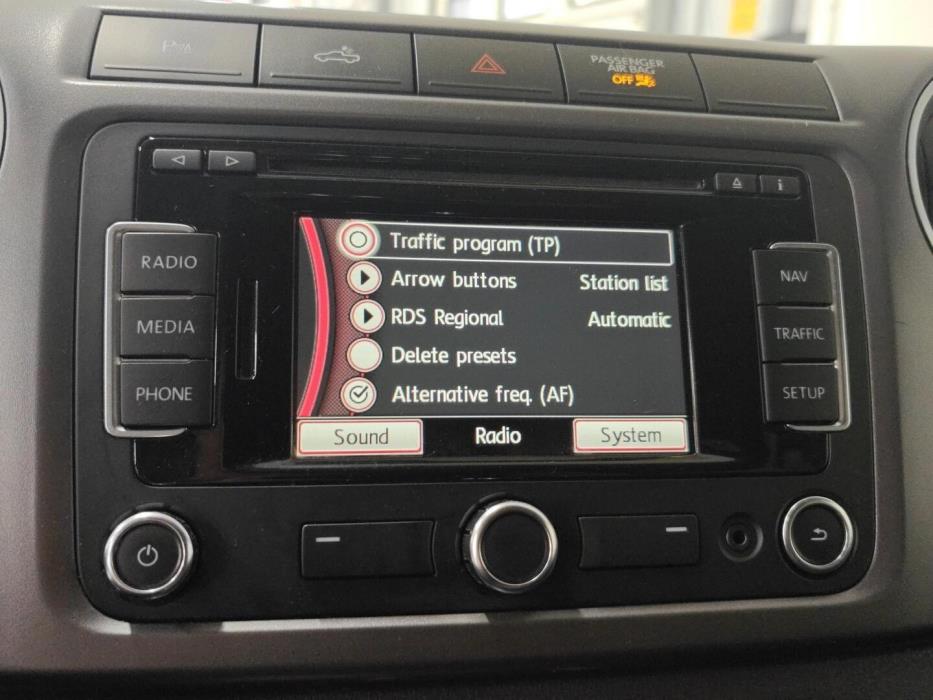 VOLKSWAGEN Amarok 2014