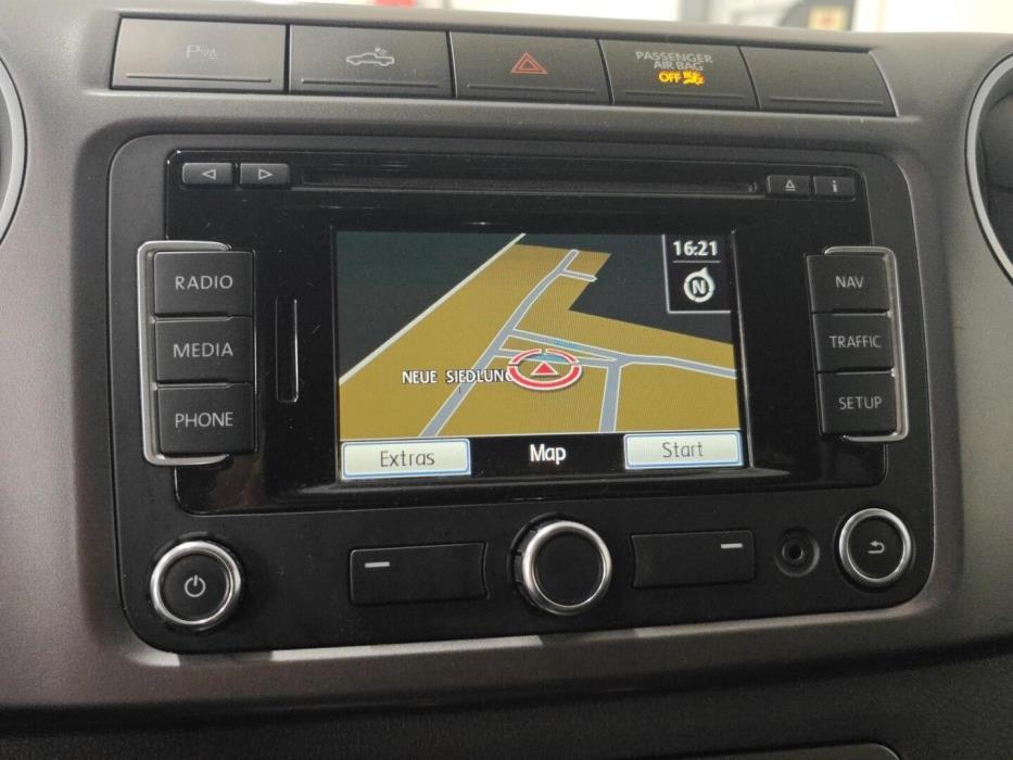 VOLKSWAGEN Amarok 2014