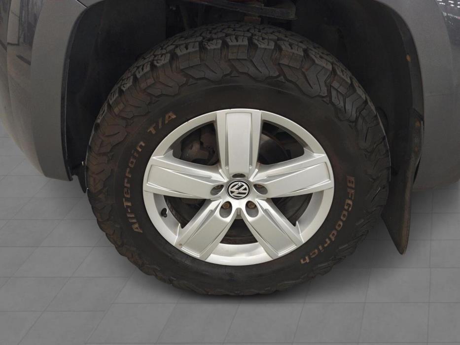 VOLKSWAGEN Amarok 2014