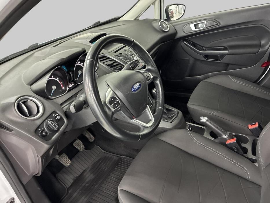 FORD Fiesta 2017