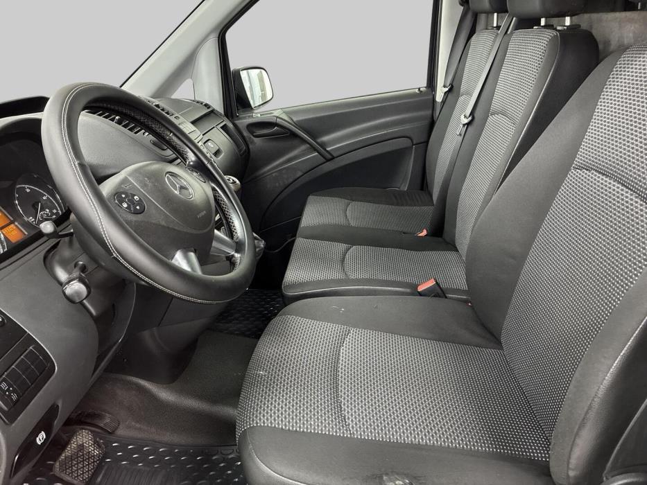 MERCEDES-BENZ Vito 2012