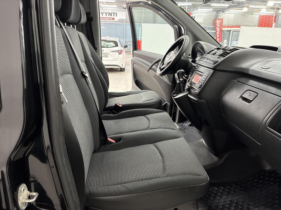 MERCEDES-BENZ Vito 2012