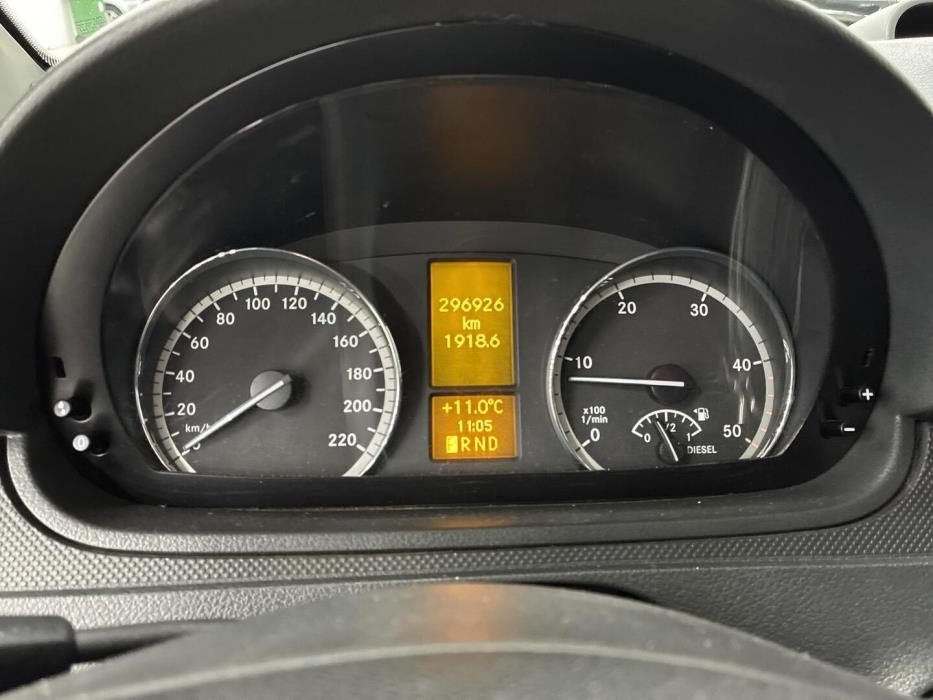 MERCEDES-BENZ Vito 2012