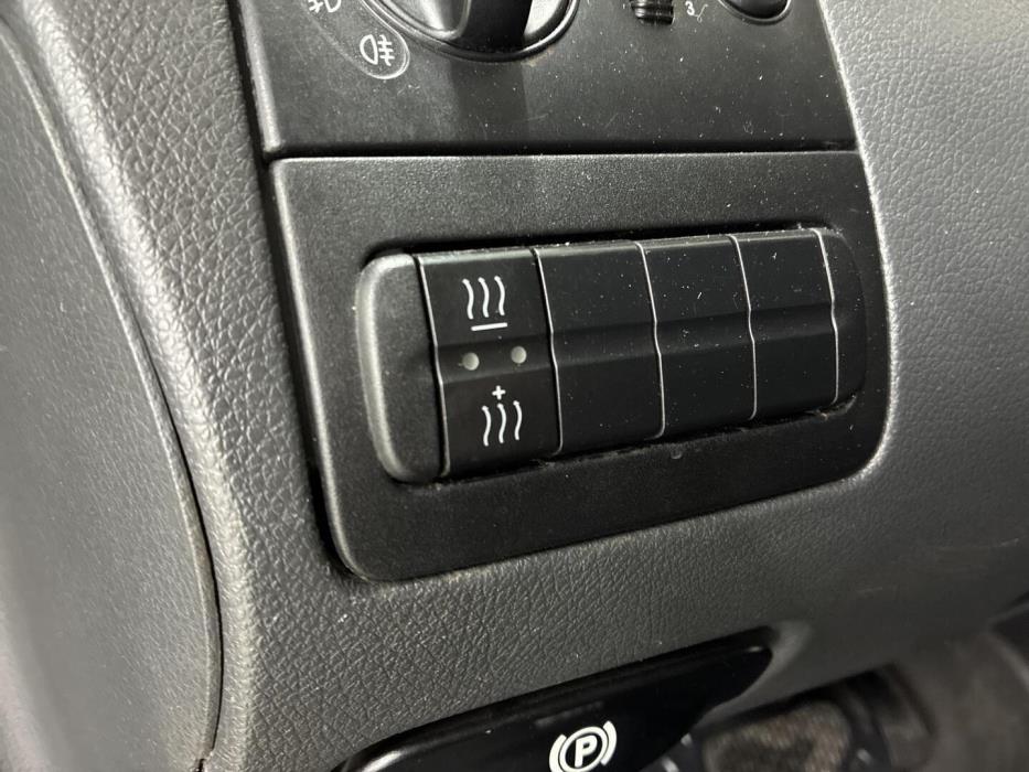 MERCEDES-BENZ Vito 2012