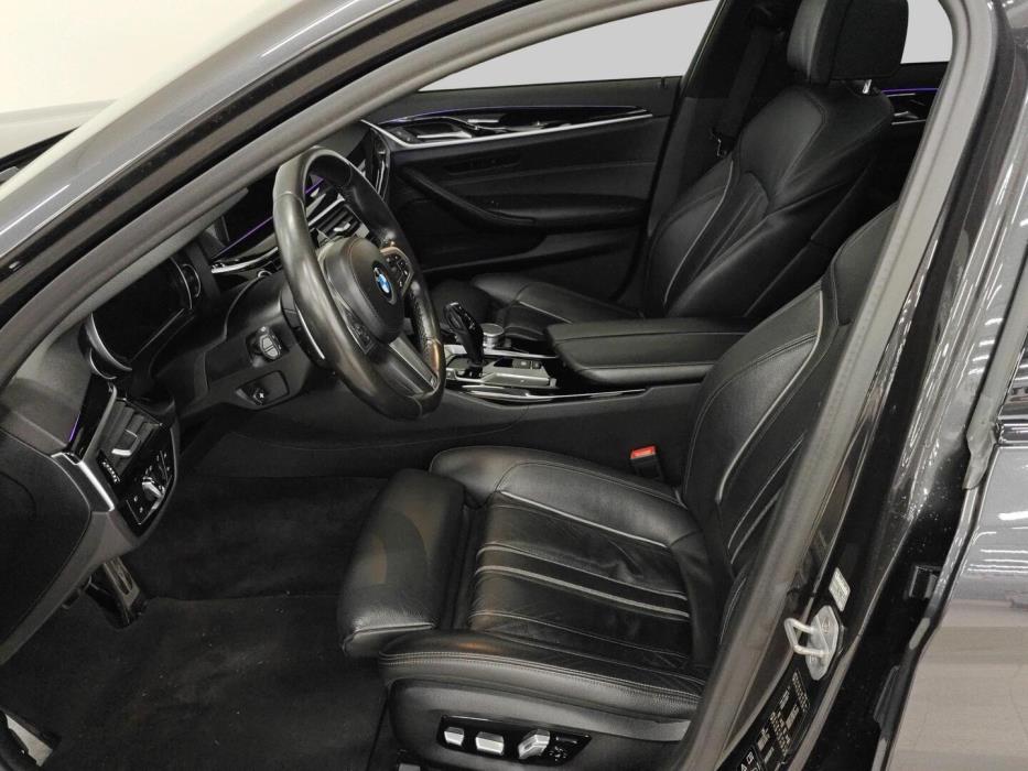 BMW 540 2018