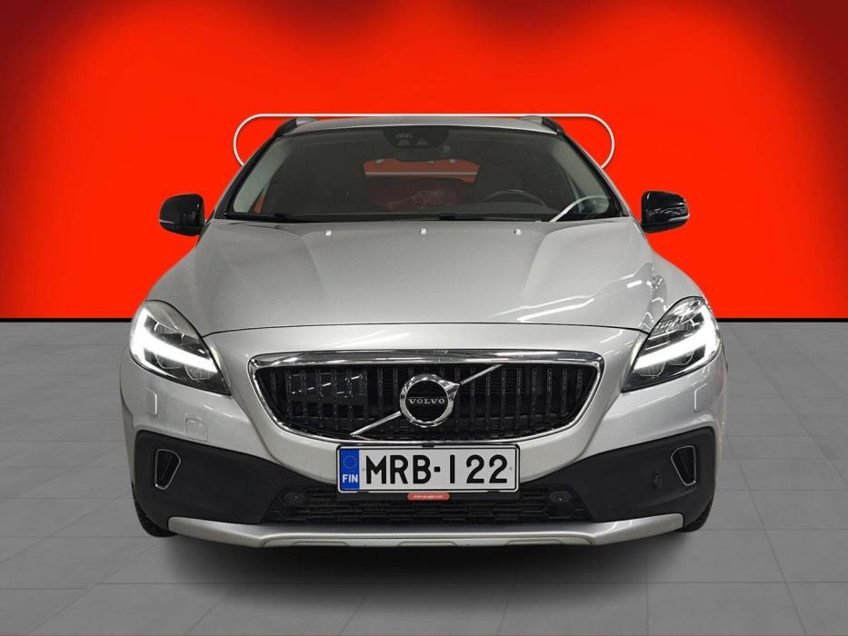 VOLVO V40 Cross Country 2016