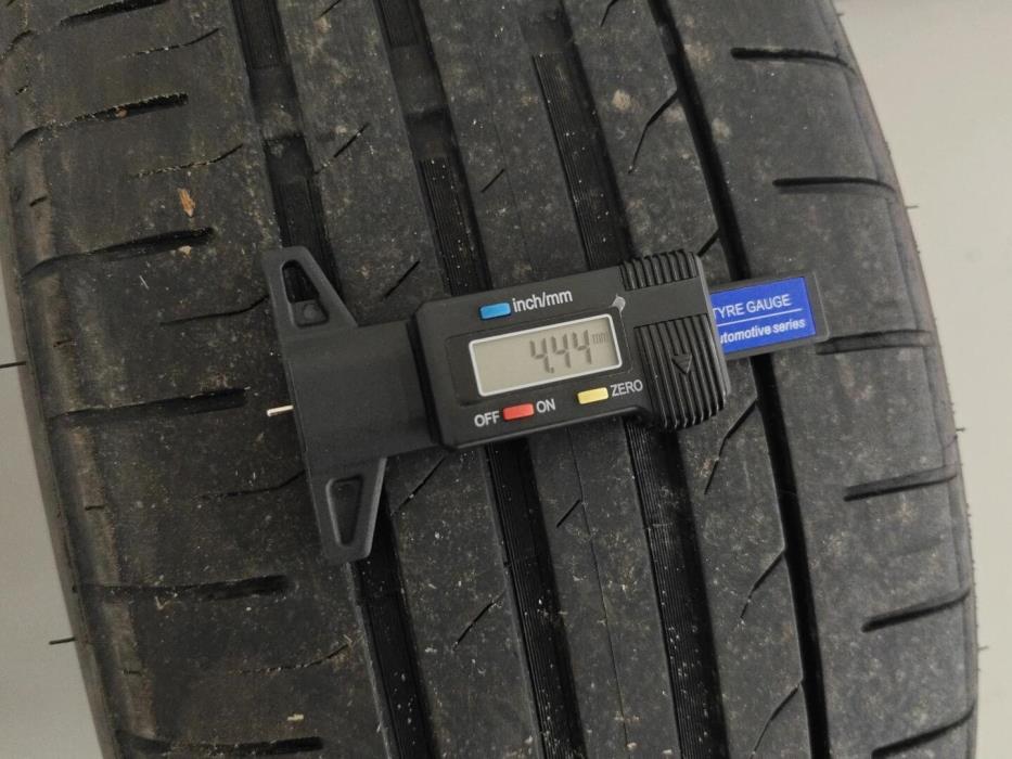 VOLVO V40 Cross Country 2016