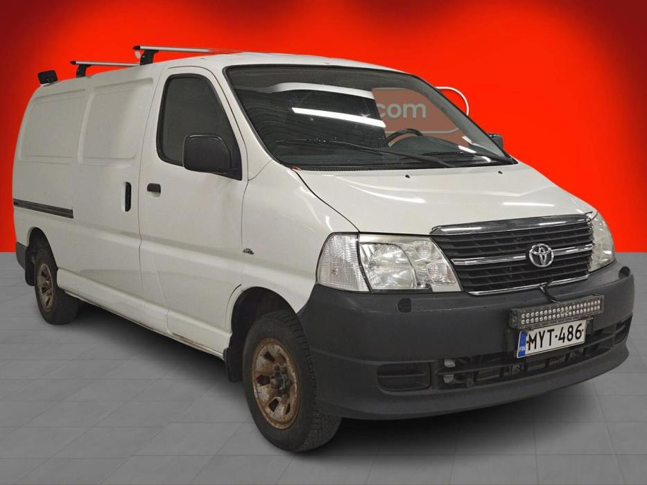 TOYOTA Hiace 2011
