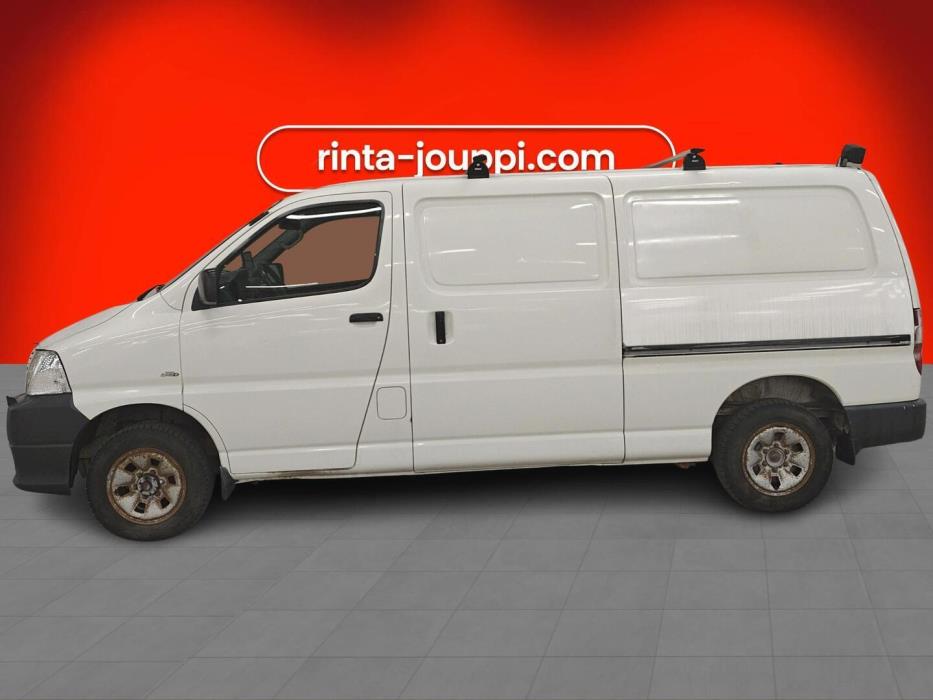 TOYOTA Hiace 2011