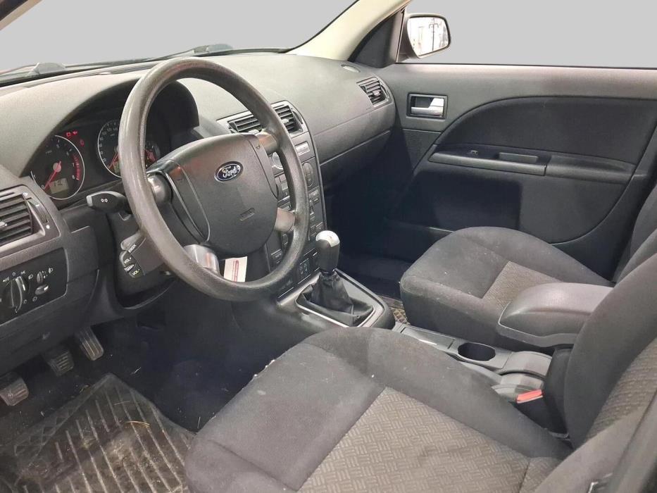FORD Mondeo 2005